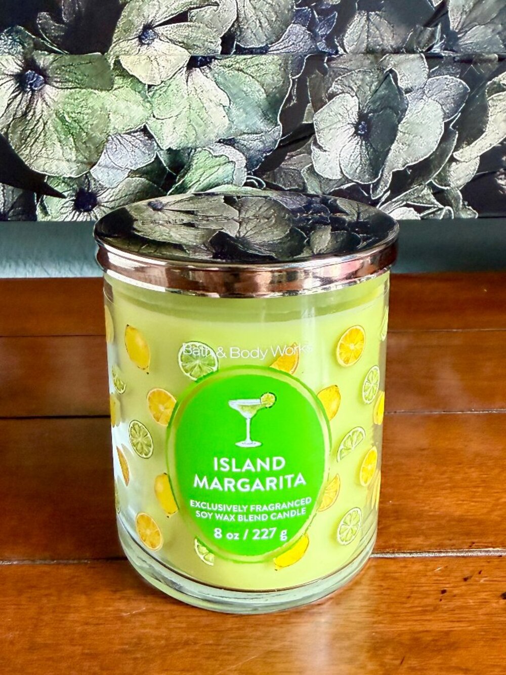 NEW ISLAND MARGARITA Single Wick Candle Bath & Body Works